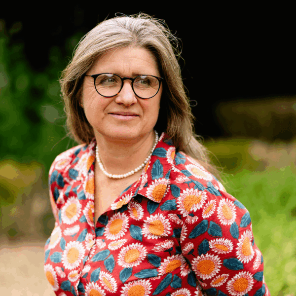 Elizabeth Lewis Williams